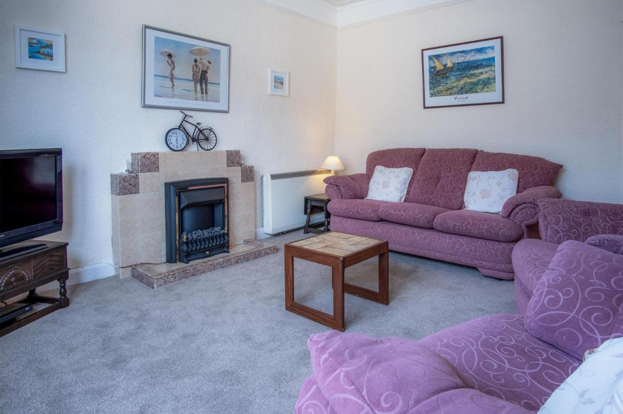 Dragons Den - 2 Bedroom Apartment - Tenby Exteriör bild
